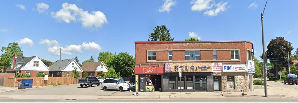1124 Main Street West - 4